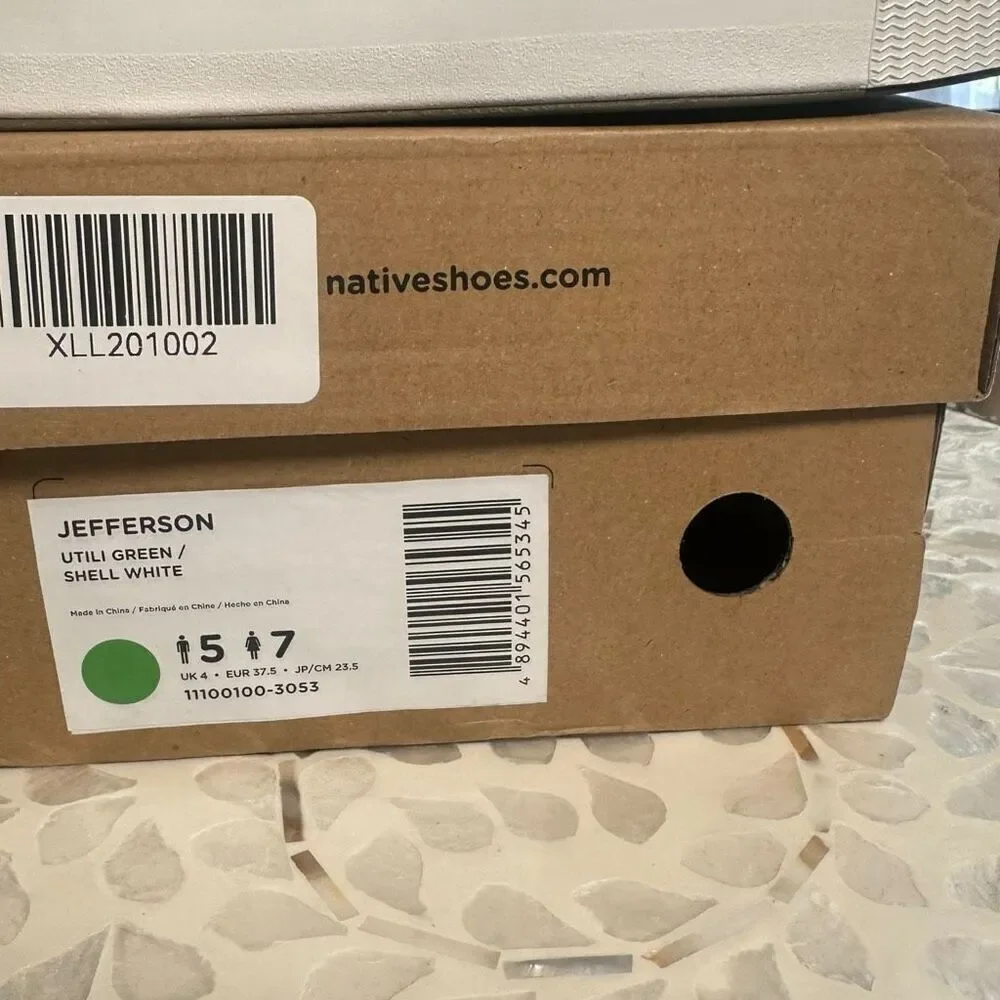 Native Jefferson EVA Slip-On Water Shoes Sneakers UTILITY GREEN Unisex Womens 7